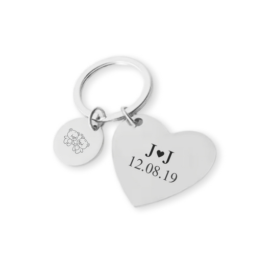Llavero corazón plateado con texto personalizado